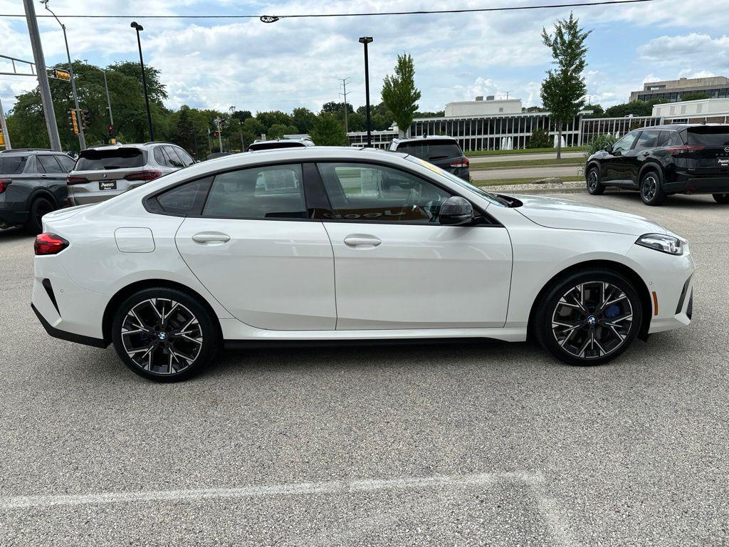 2026 BMW 228 GRAN COUPE 照片 6