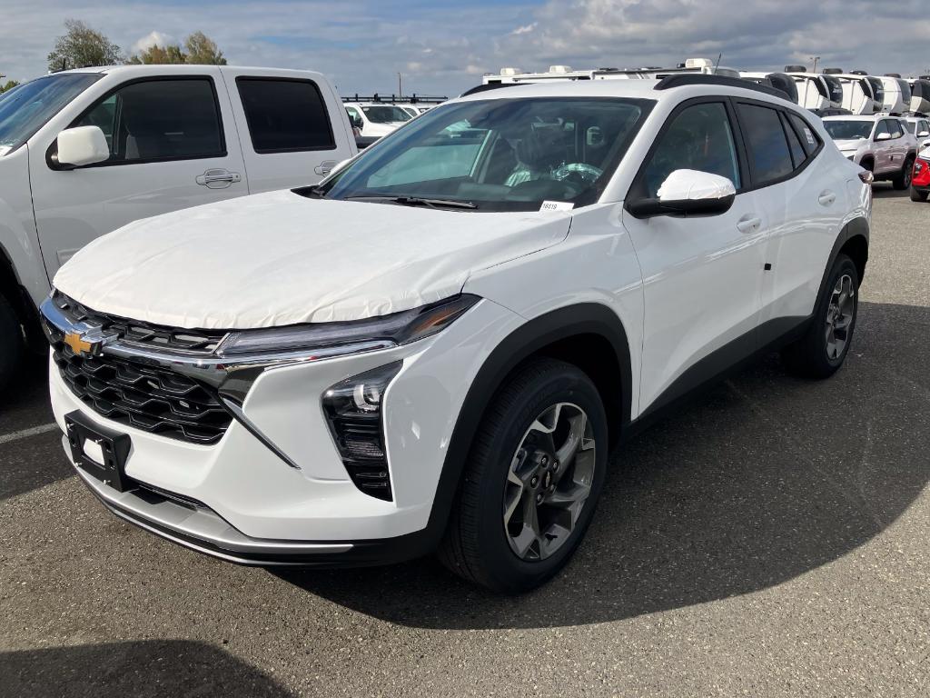 New 2026 Chevrolet Trax LT