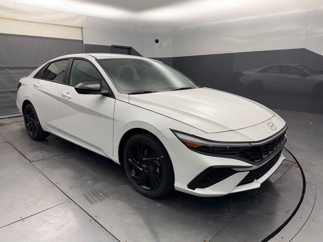 New 2026 Hyundai ELANTRA SEL Sport