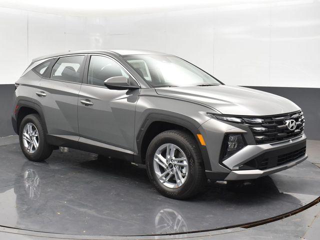 New 2026 Hyundai TUCSON SE