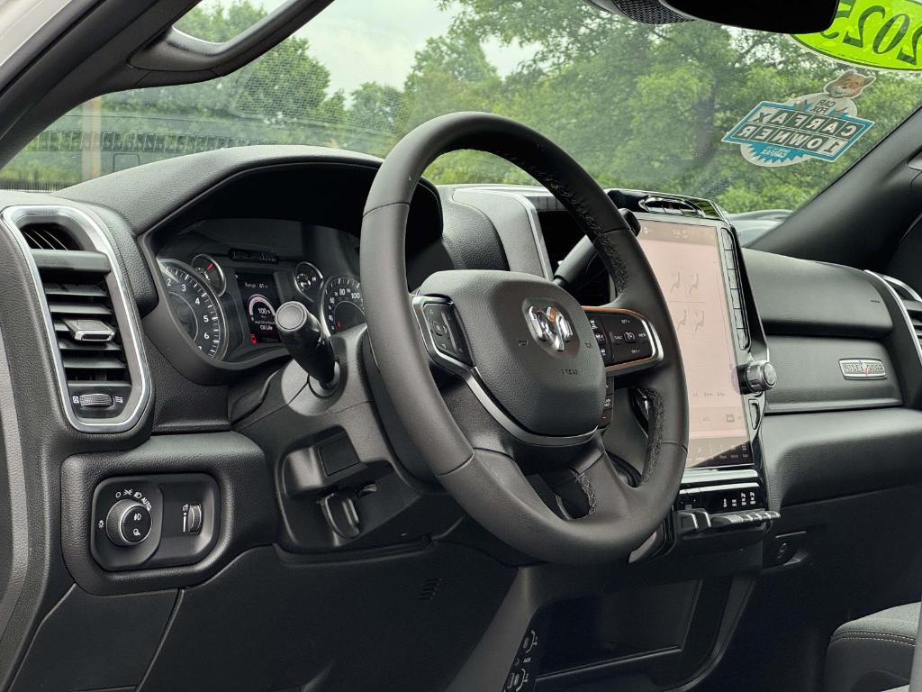 2025 RAM 2500 BIG HORN — миниатюра 29