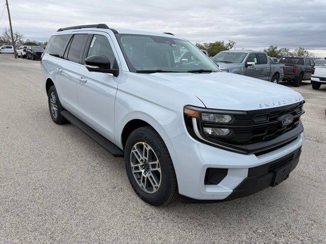 New 2025 Ford Expedition Max Active 4x2