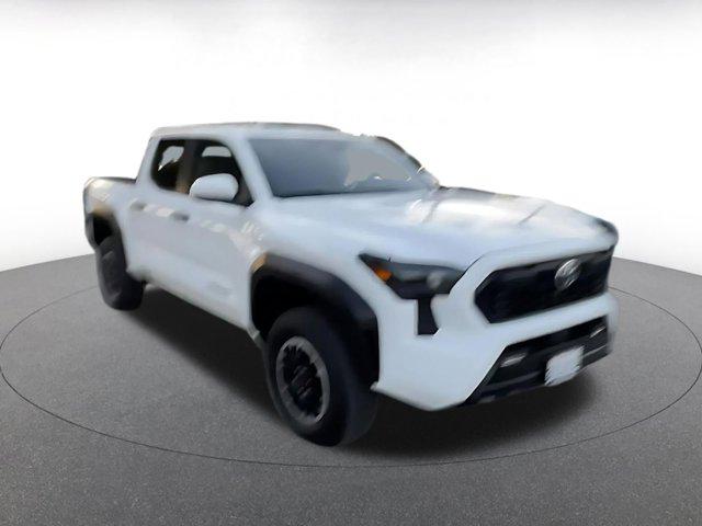 TOYOTA TACOMA - 3