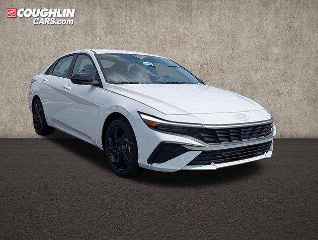 New 2026 Hyundai ELANTRA SEL Sport