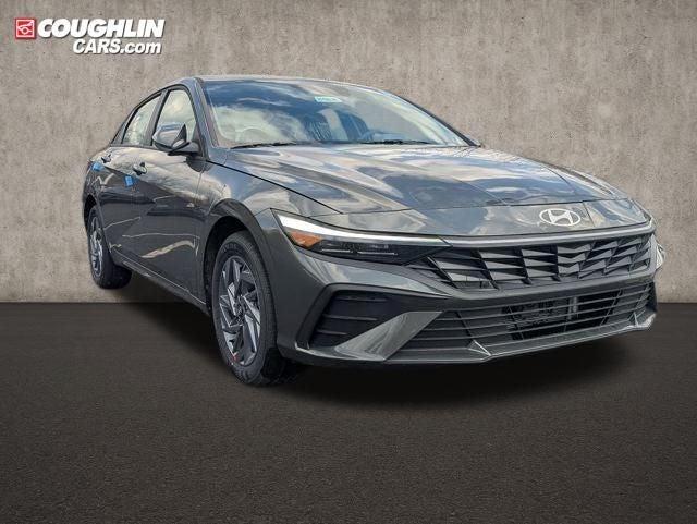 New 2026 Hyundai ELANTRA HEV Blue