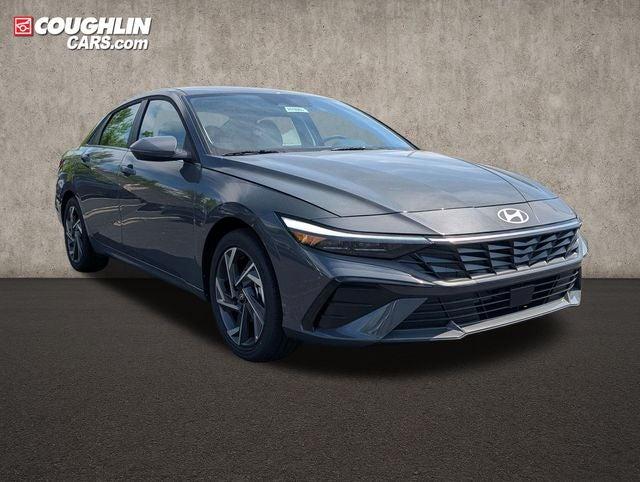 New 2026 Hyundai ELANTRA Limited