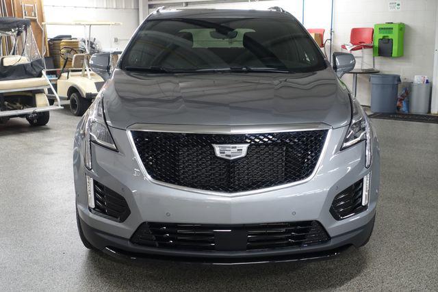 2026 Cadillac XT5 SPORT — фото 2