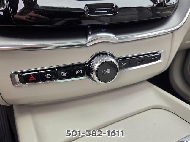 صورة مصغرة 22 لـ 2024 Volvo XC60 B5 CORE DARK THEME
