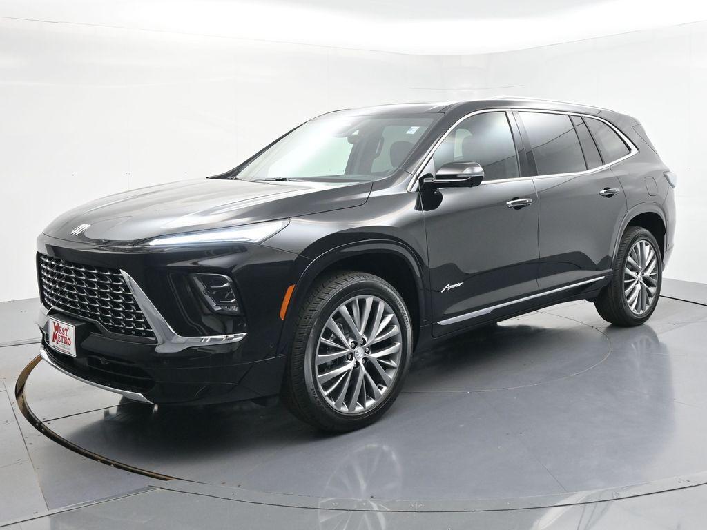 New 2026 Buick Enclave Avenir FWD