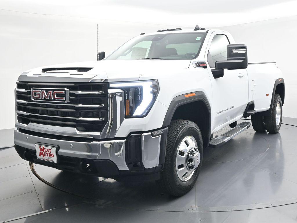 New 2026 GMC Sierra 3500 SLE