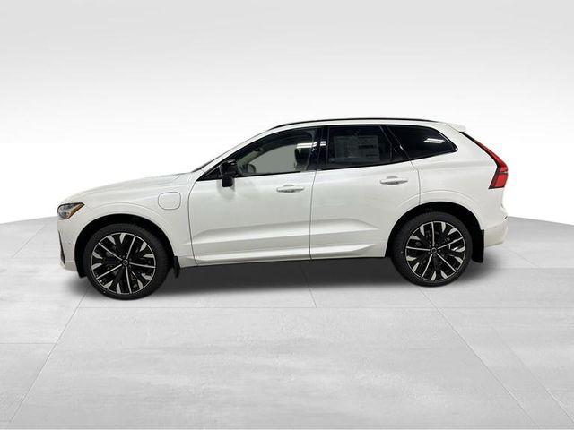 2026 Volvo XC60 PLUG-IN HYBRID ULTRA, T8 AWD ELECTRIC/GASOLIN — фото 9