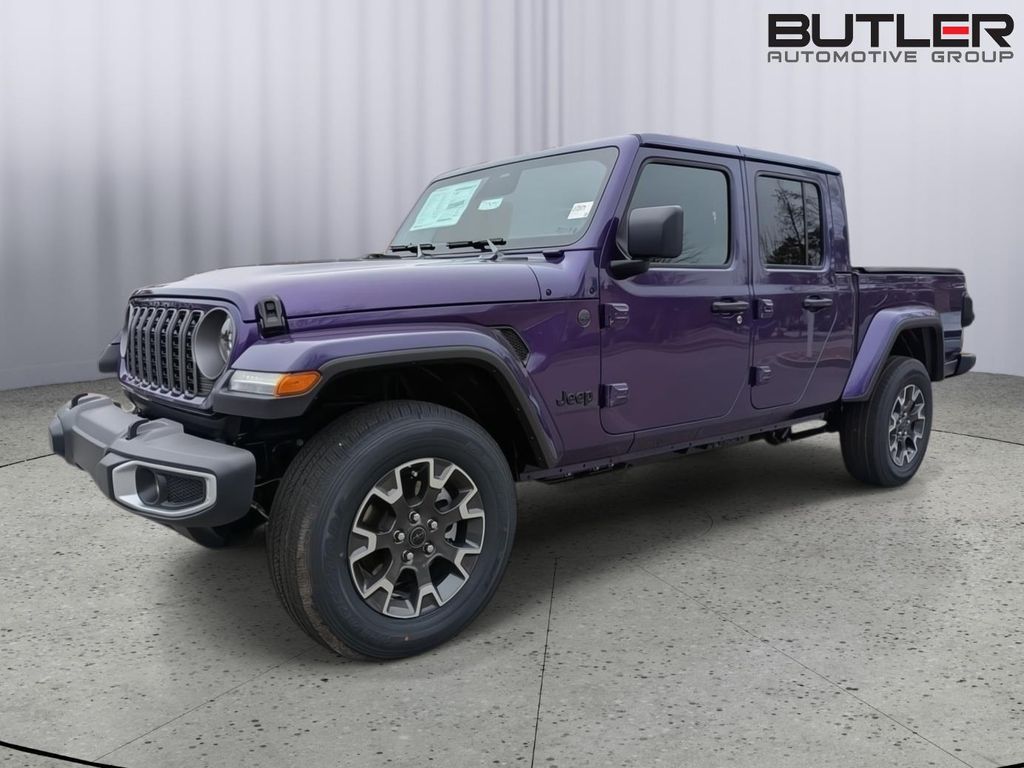 New 2026 Jeep Gladiator Sahara 4x4