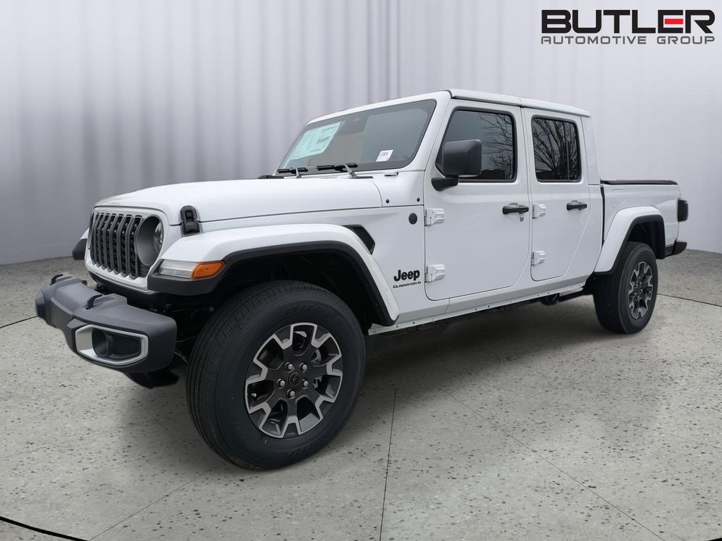 New 2026 Jeep Gladiator Sahara 4x4