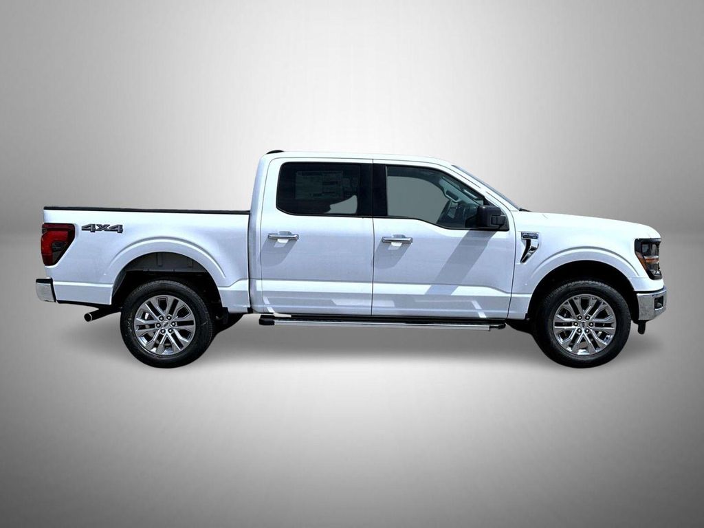 FORD F-150 XLT - 4