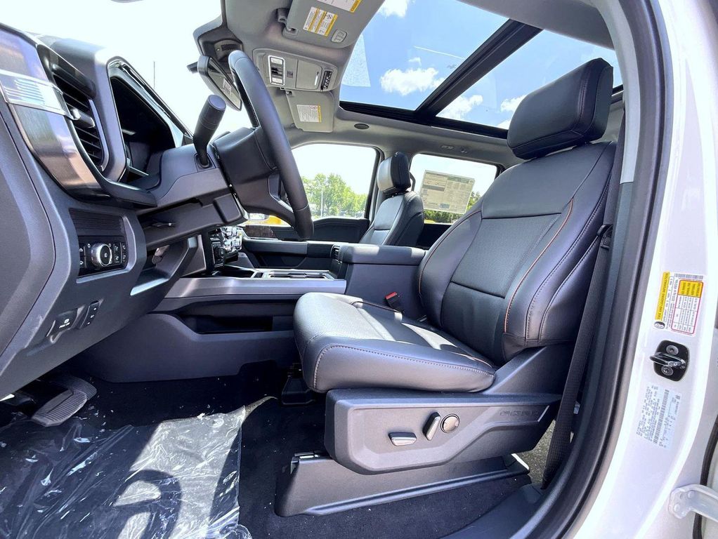 2026 FORD F-450 LARIAT 照片 12