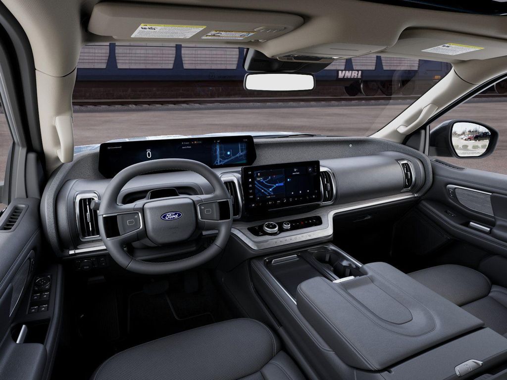 صورة 8 لـ 2027 FORD EXPEDITION PLATINUM
