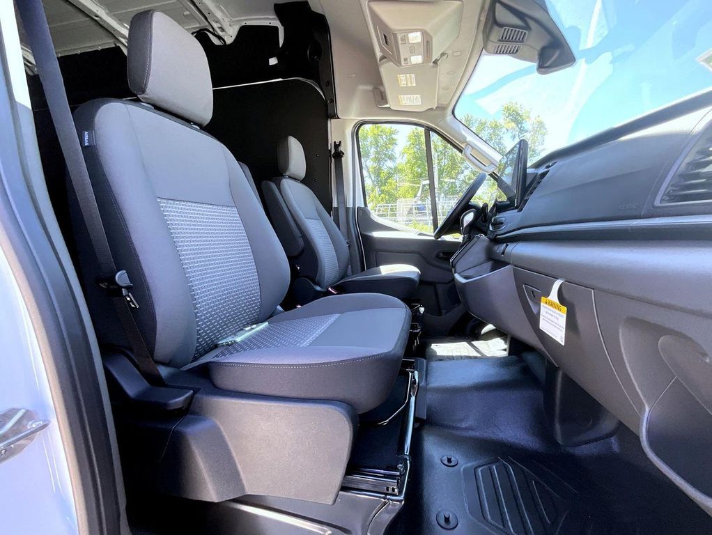 صورة مصغرة 16 لـ 2026 FORD TRANSIT-350 BASE