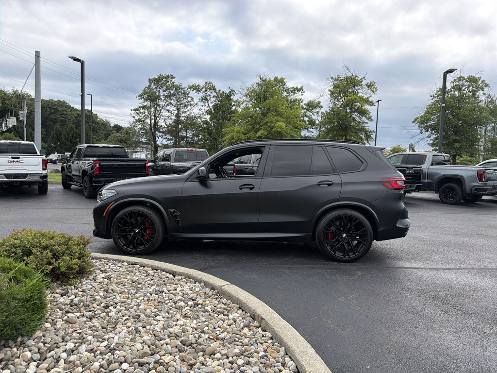 2022 BMW X5 M BASE 照片 13