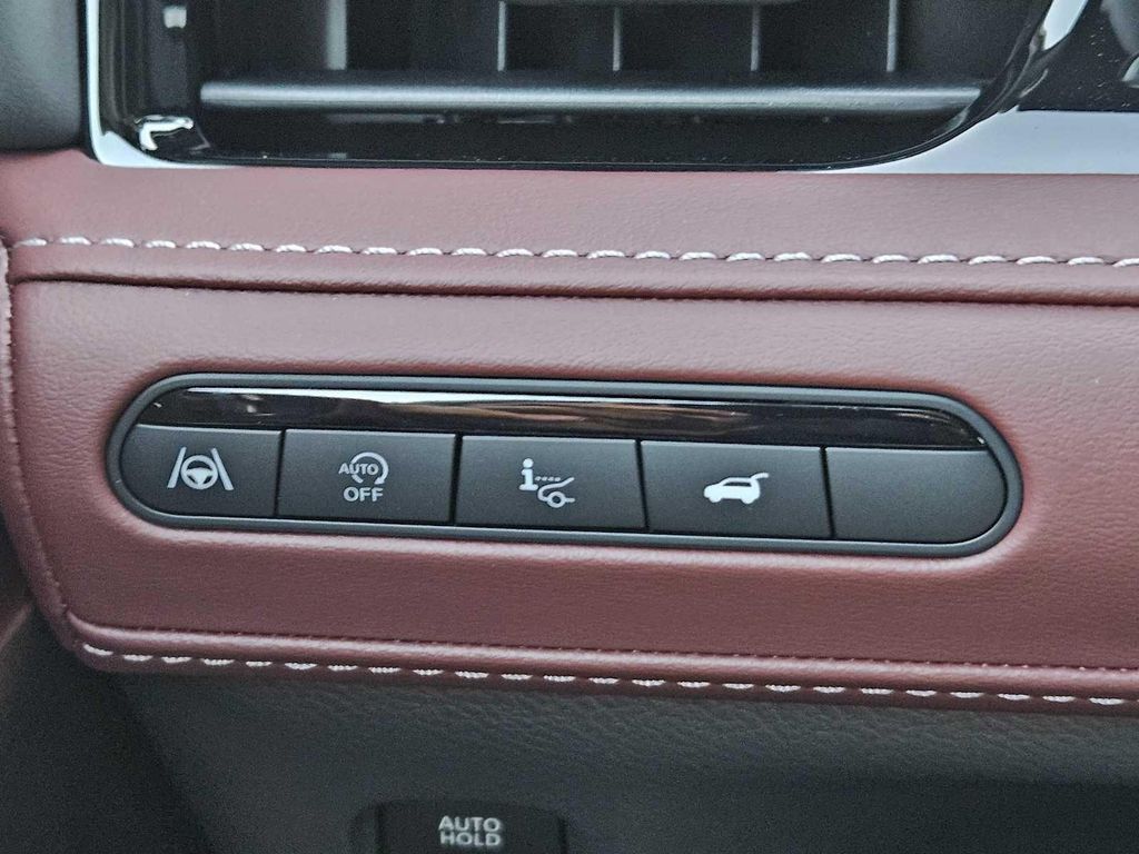 2027 Infiniti QX80 AUTOGRAPH — миниатюра 16