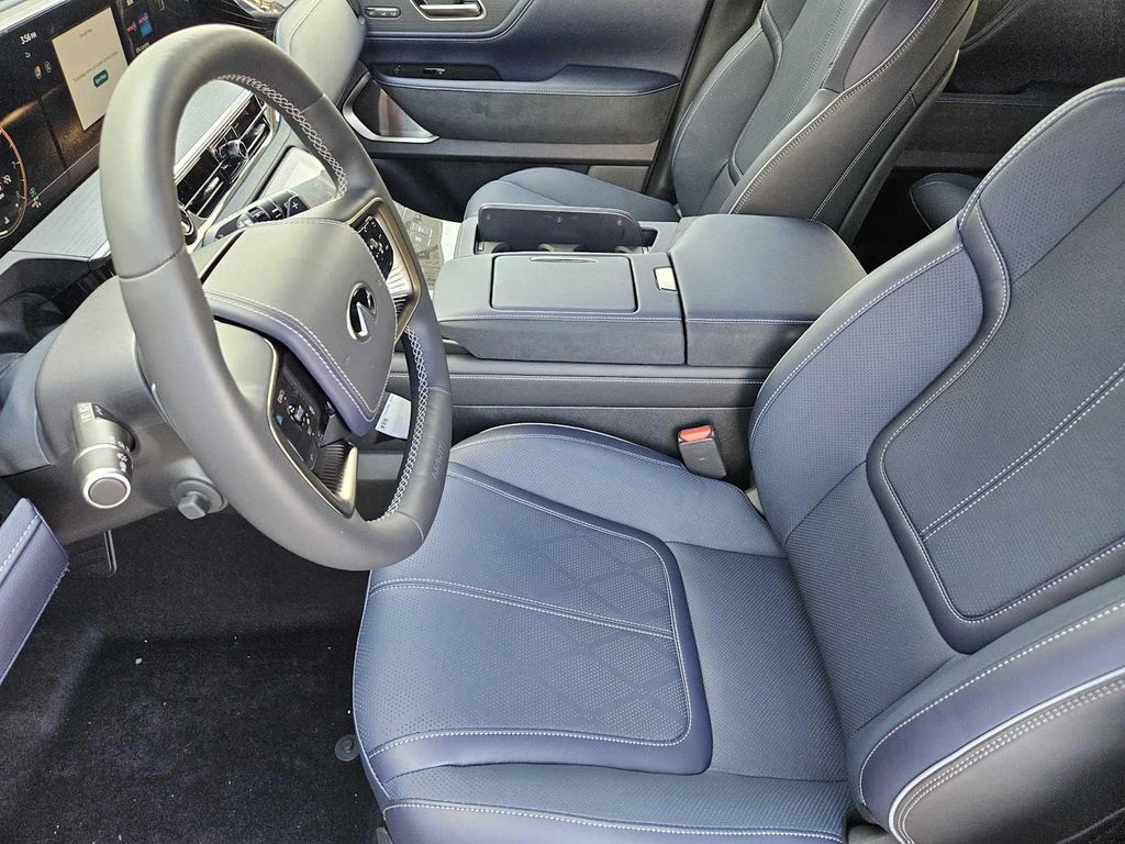 2027 Infiniti QX80 SPORT 缩略图 8
