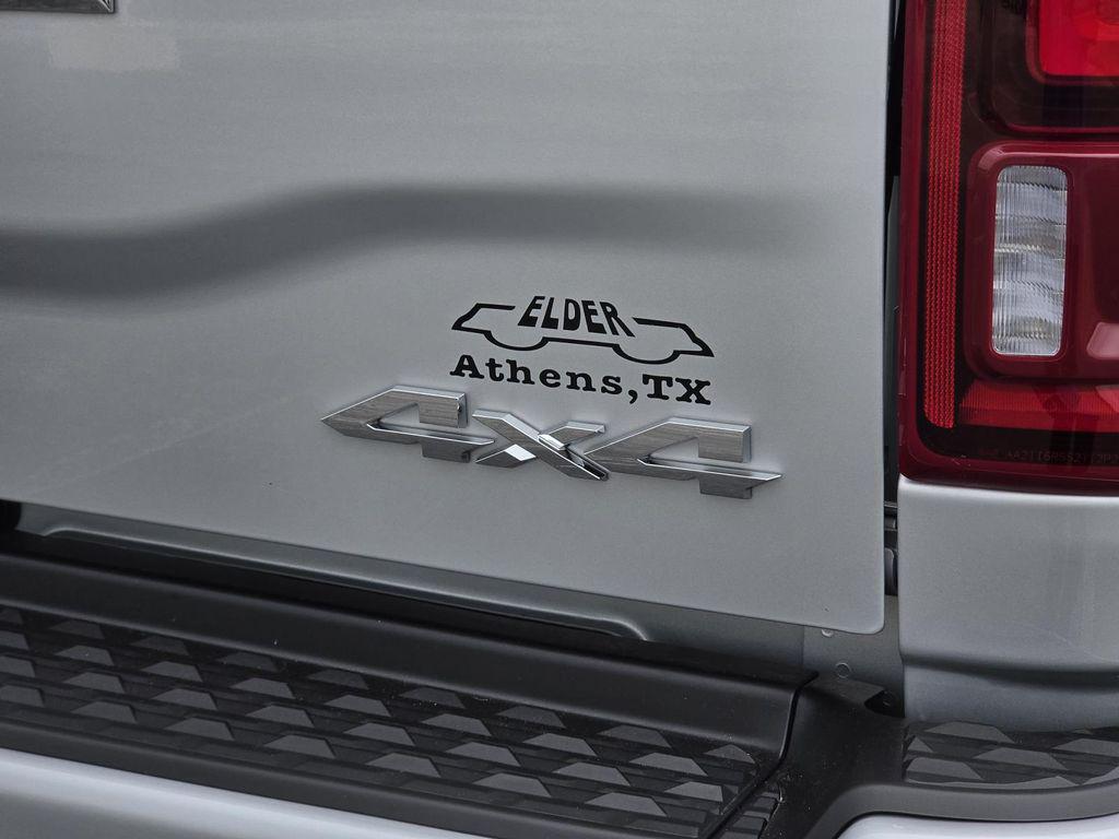 صورة مصغرة 11 لـ 2026 RAM 2500 LARAMIE CREW CAB 4X4 6'4' BOX