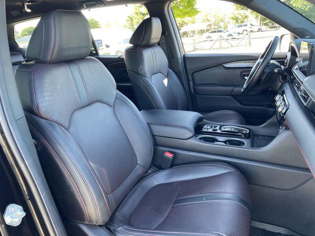 صورة مصغرة 26 لـ 2025 Honda PILOT BLACK EDITION