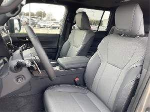 صورة 11 لـ 2024 Lexus GX 550 PREMIUM+