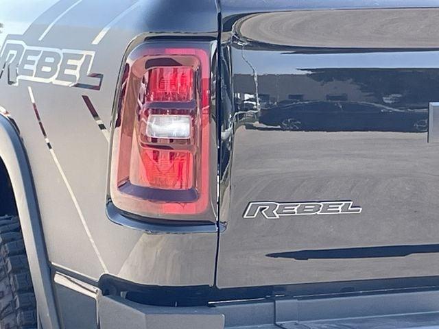 2025 RAM 1500 REBEL 照片 6