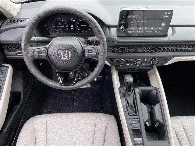 صورة 10 لـ 2026 Honda ACCORD LX 1.5T