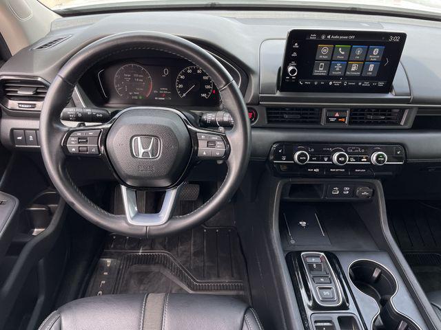 صورة 10 لـ 2025 Honda PILOT EX-L
