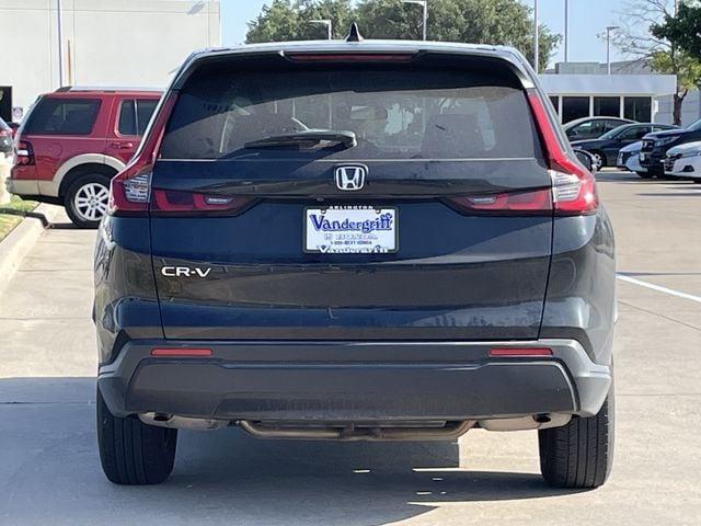 صورة 5 لـ 2026 Honda CR-V LX 2WD