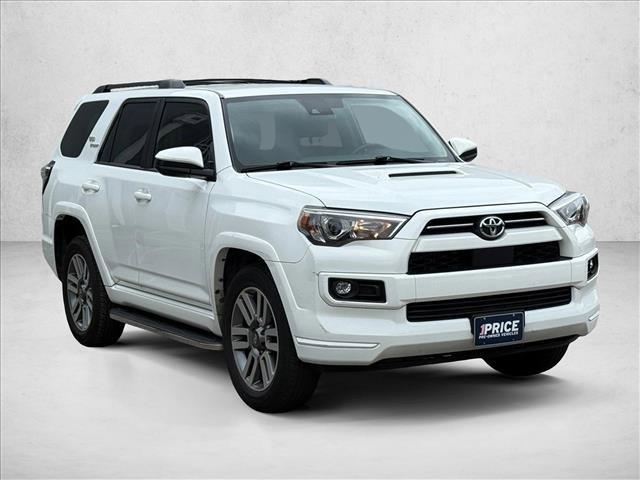 TOYOTA 4RUNNER - 3