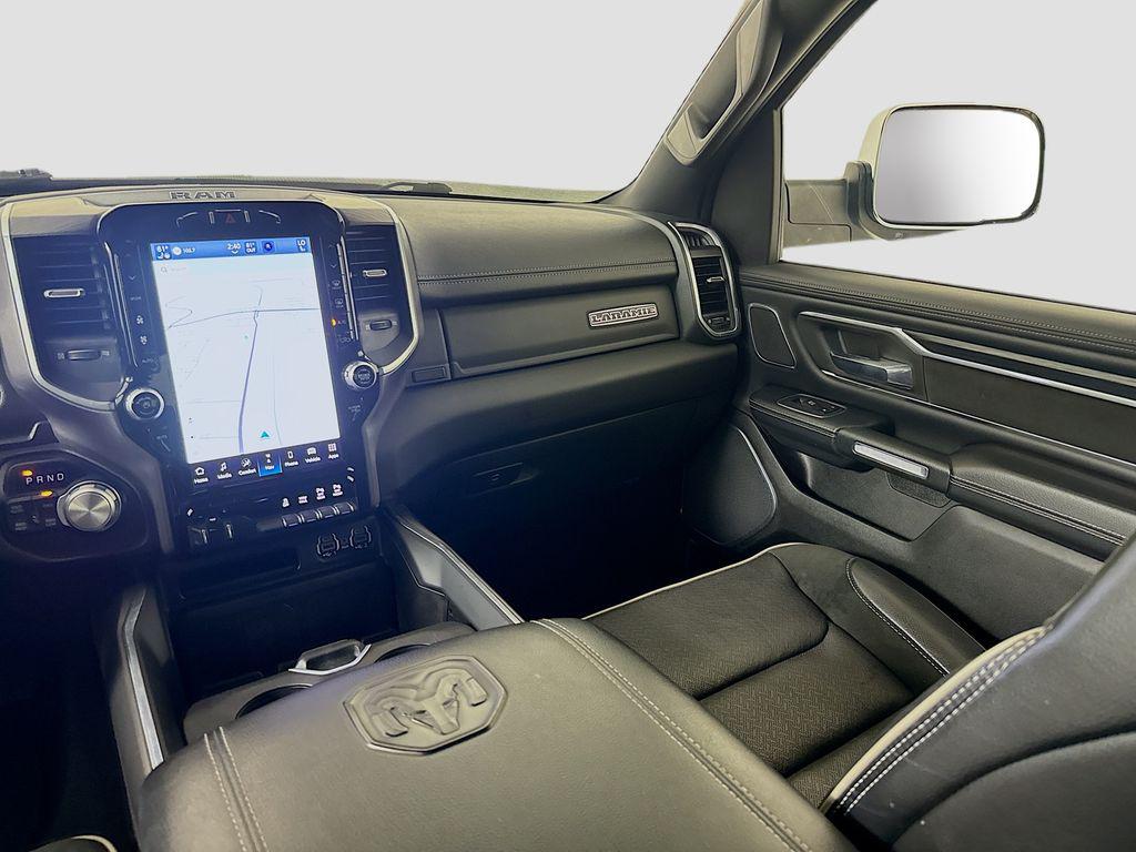 2023 RAM 1500 LARAMIE — миниатюра 26