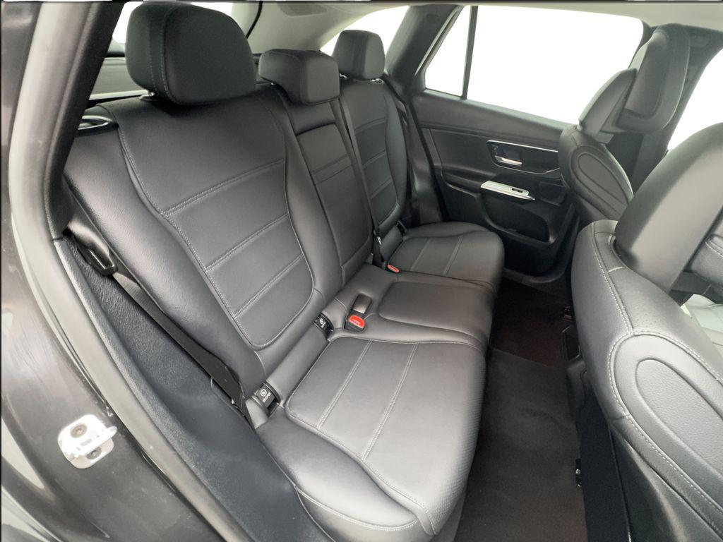 2024 Mercedes-BENZ GLC — миниатюра 27