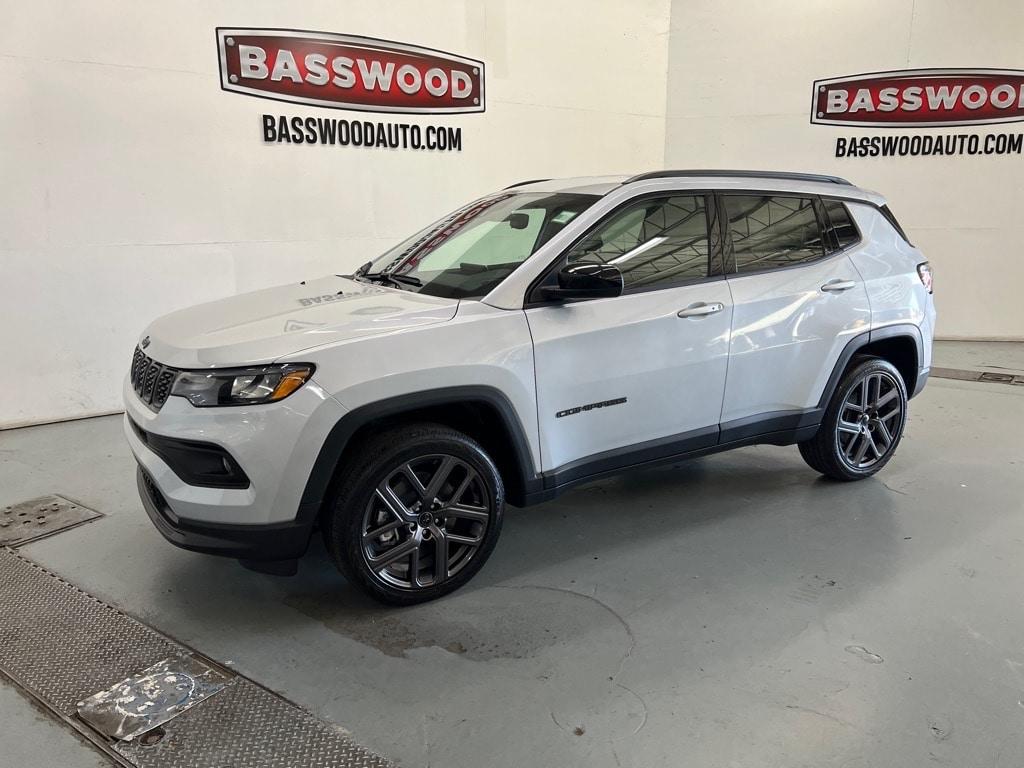 New 2026 Jeep Compass Latitude