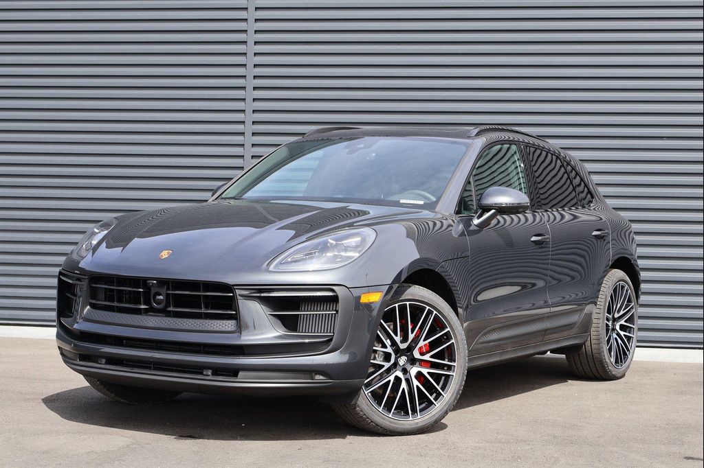New 2026 Porsche Macan Macan