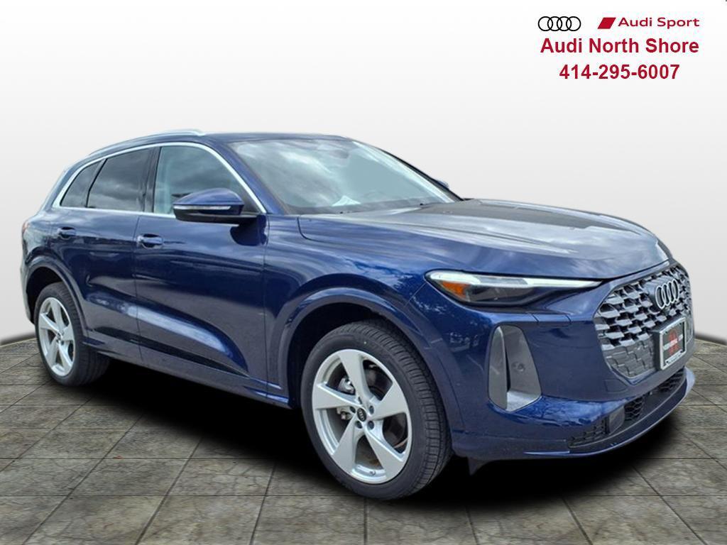New 2025 Audi Q5 Premium Plus TFSI quattro S tronic