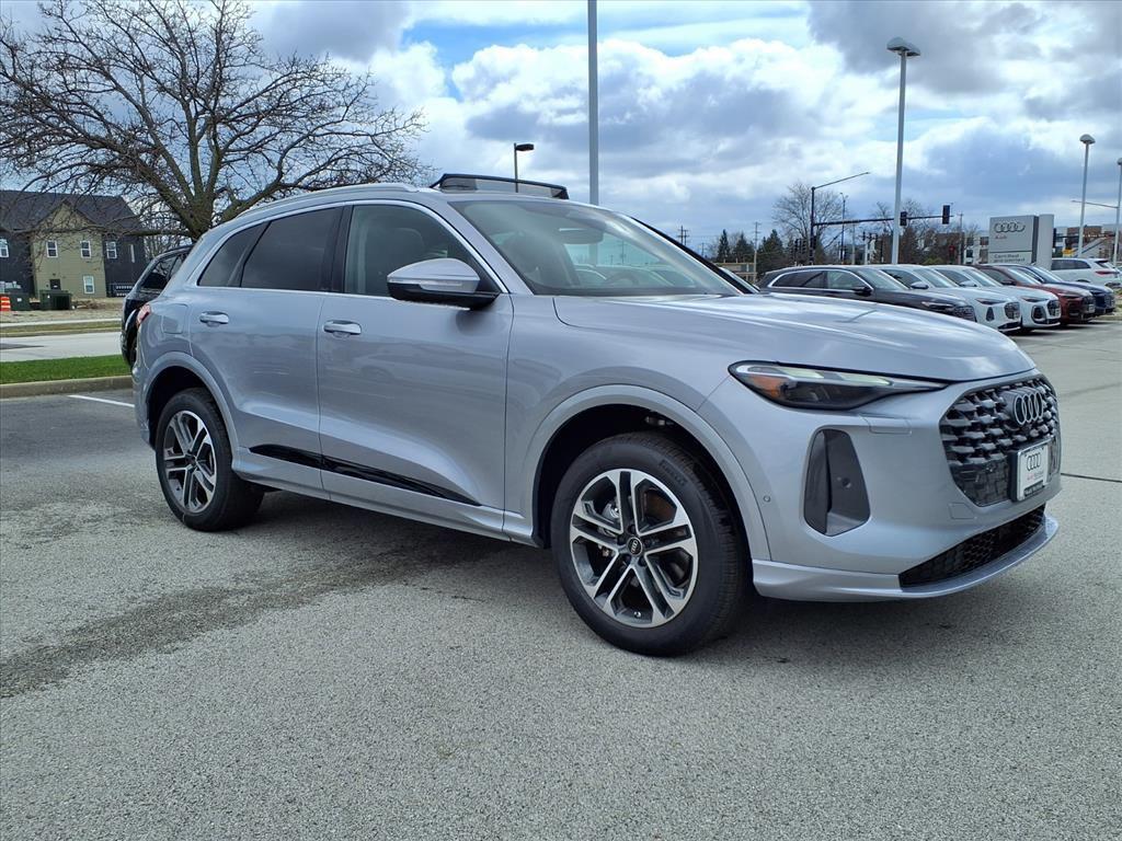 New 2025 Audi Q5 Premium TFSI quattro S tronic