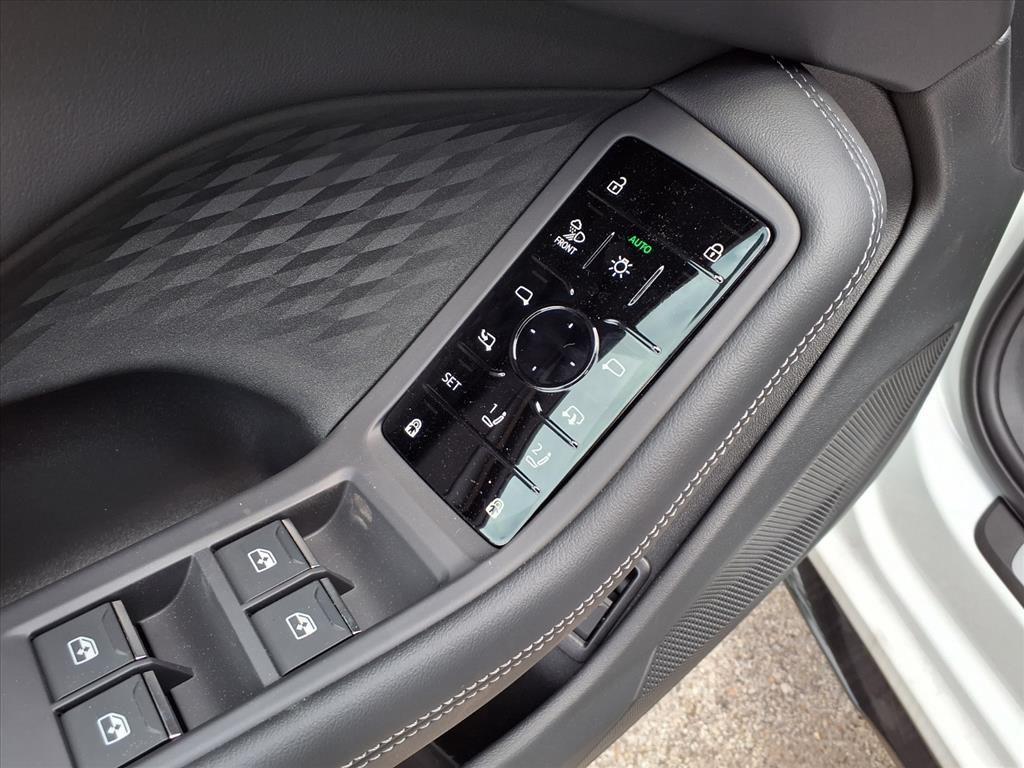 صورة 8 لـ 2026 AUDI A6 PREMIUM PLUS QUATTRO S TRONIC