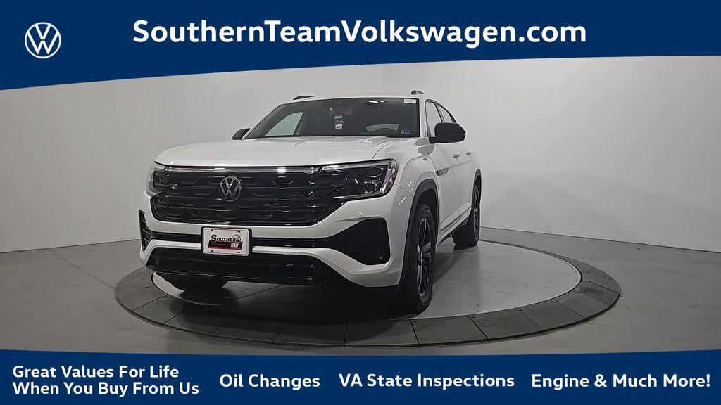 New 2026 Volkswagen Atlas Cross Sport 2.0T SEL R-Line Black 4MOTION