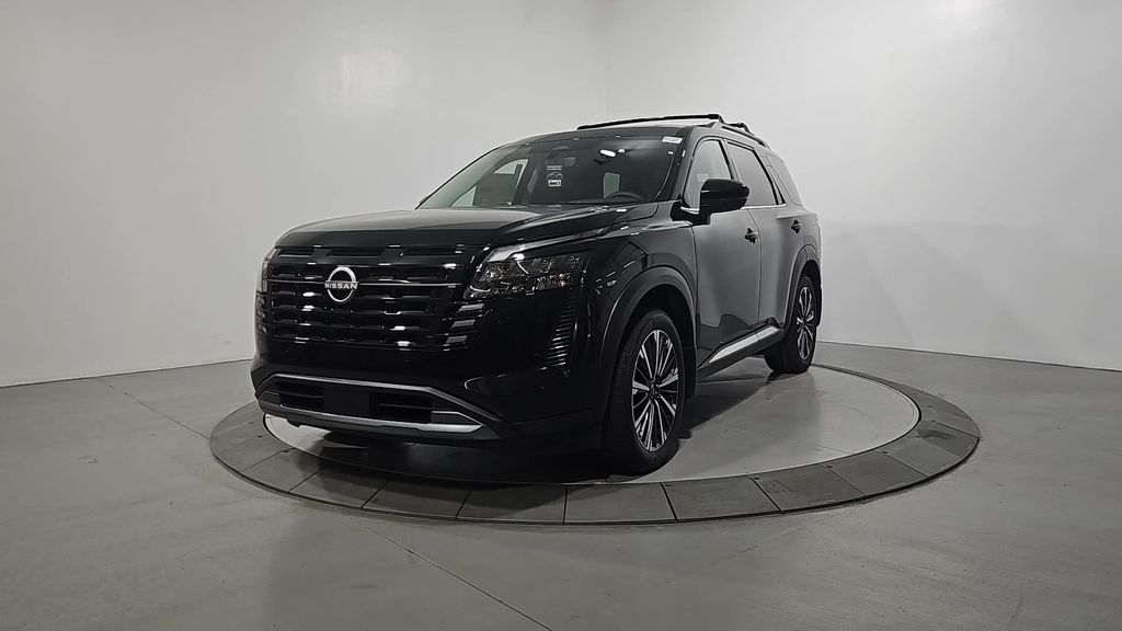 New 2026 Nissan Pathfinder Platinum