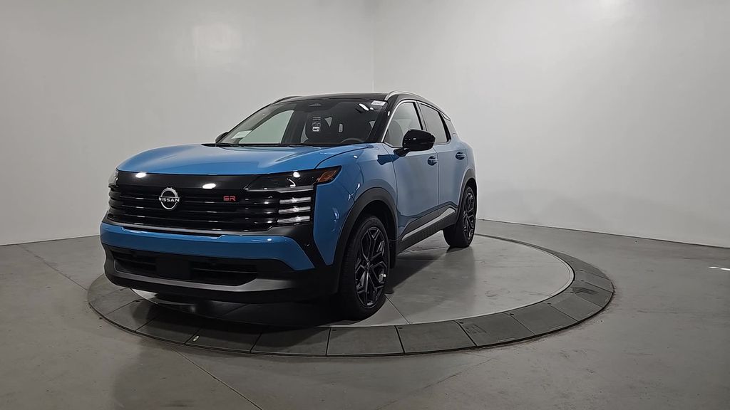 New 2026 Nissan Kicks SR
