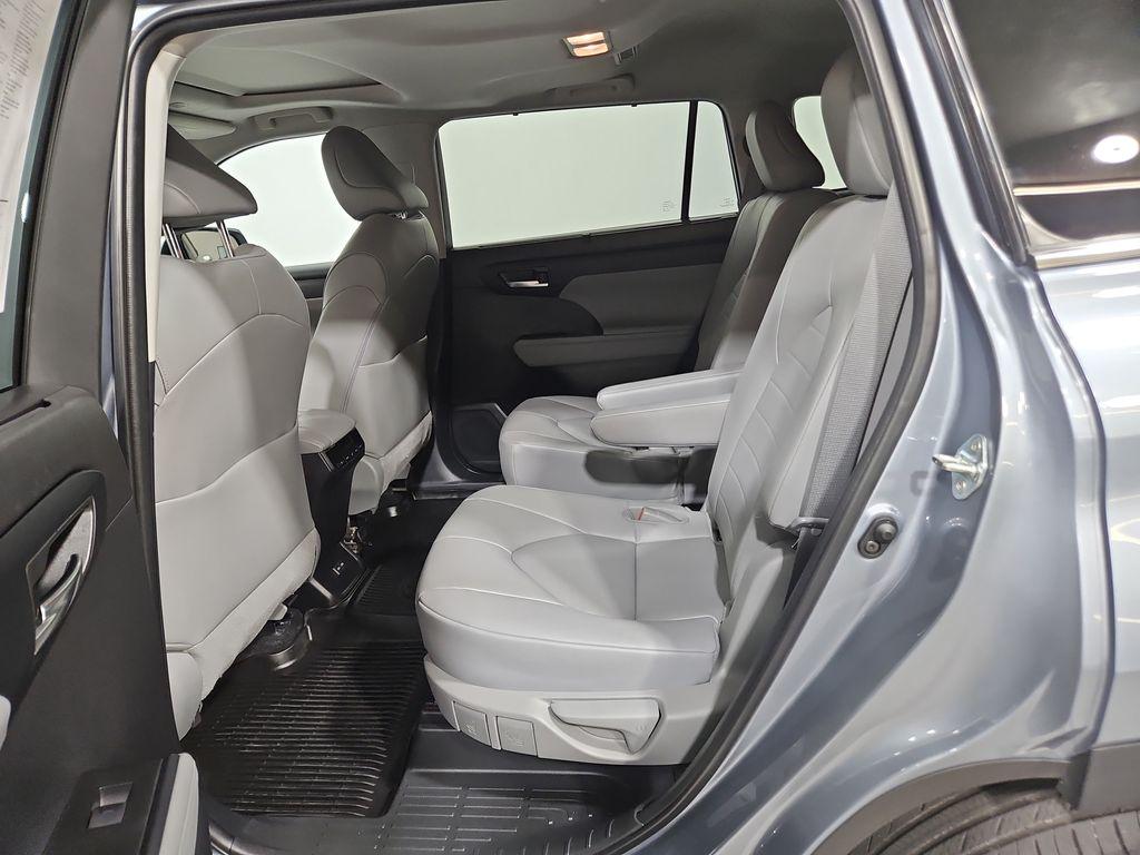 2023 Toyota HIGHLANDER XLE thumbnail 25