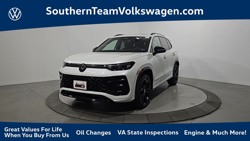 New 2026 Volkswagen Tiguan 2.0T SE R-Line Black
