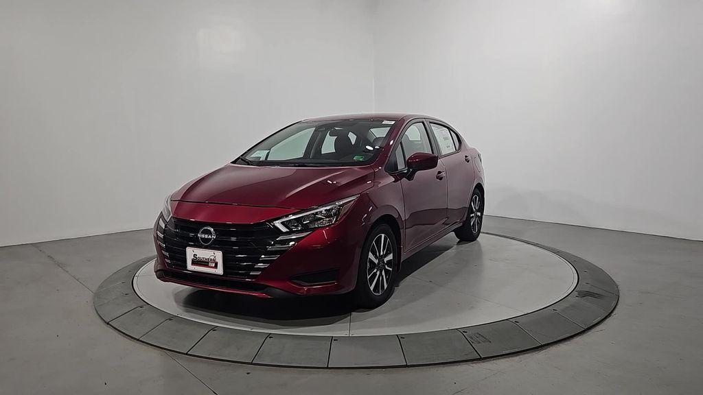 New 2025 Nissan Versa 1.6 SV