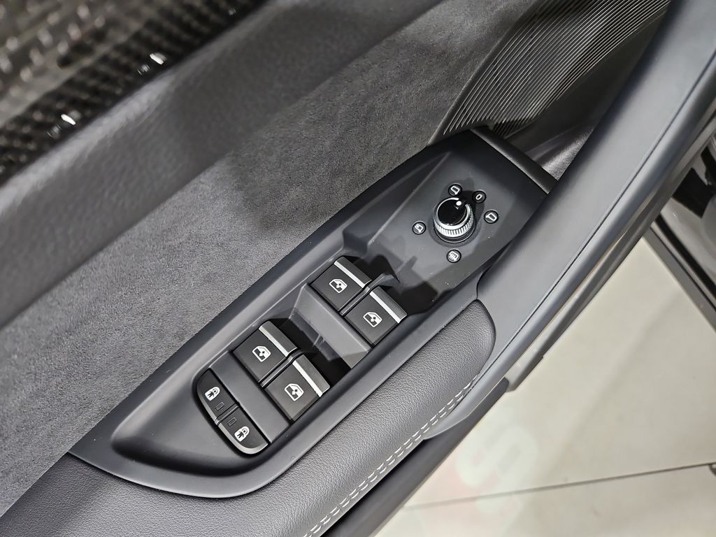 صورة مصغرة 11 لـ 2025 AUDI SQ5 3.0T PREMIUM PLUS