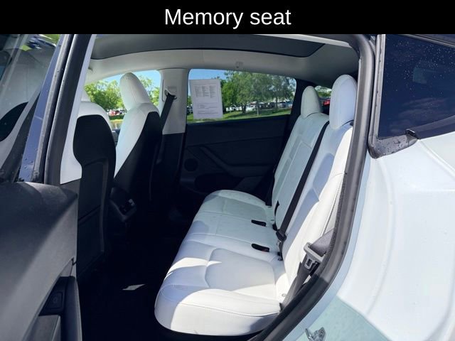 TESLA MODEL Y LONG RANGE - 9