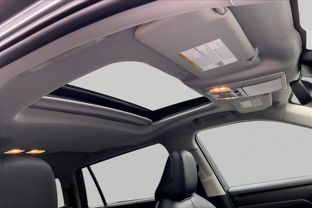 صورة مصغرة 31 لـ 2024 Toyota HIGHLANDER XLE