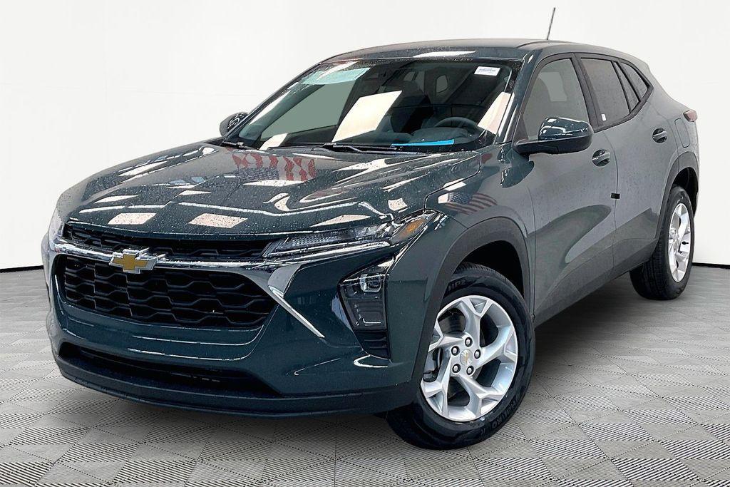 New 2026 Chevrolet Trax LS