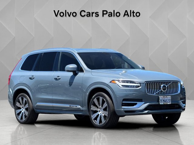 2023 Volvo XC90 RECHARGE PLUG-IN HYBRID PLUS BRIGHT THEME — фото 11